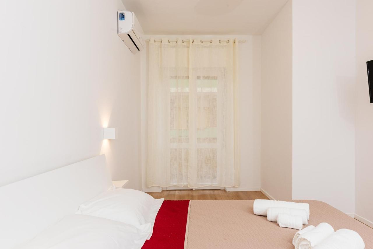 La Casa Di Ambra Hotel Porto Torres Exterior foto